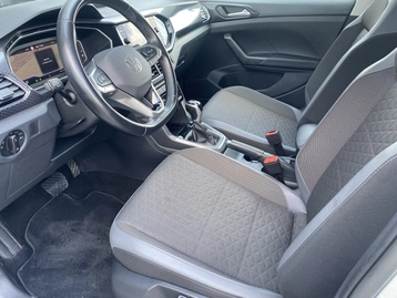 Image véhicule  Volkswagen T-CROSS (12)