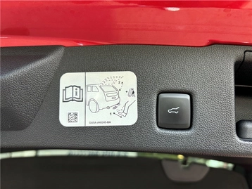 Image véhicule  Ford KUGA (19)