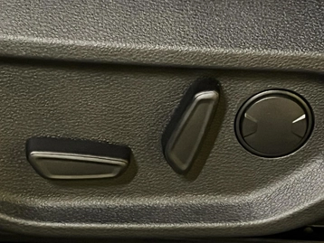 Image véhicule Ford RANGER (35) Image véhicule Ford RANGER (35)