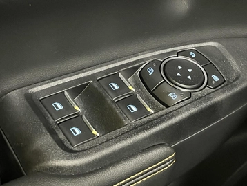 Image véhicule Ford RANGER (18) Image véhicule Ford RANGER (18)