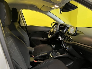 Image véhicule  Fiat TIPO (38)