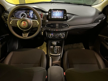 Image véhicule  Fiat TIPO (5)
