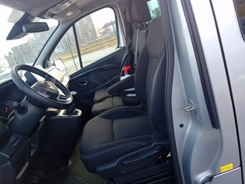 Image véhicule  Renault TRAFIC (2)