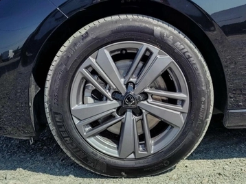 Image véhicule Peugeot 308 SW (21) Image véhicule Peugeot 308 SW (21)