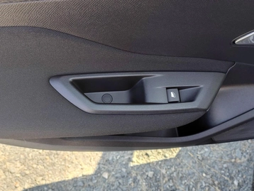 Image véhicule Peugeot 308 SW (48) Image véhicule Peugeot 308 SW (48)