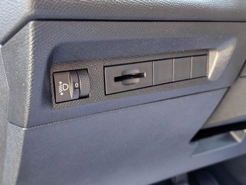 Image véhicule Peugeot 308 SW (40) Image véhicule Peugeot 308 SW (40)