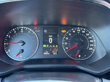 Image véhicule  Renault CLIO (10)