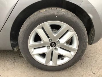 Image véhicule  Renault CLIO V (8)