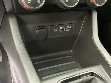 Image véhicule  Renault CLIO V (20)