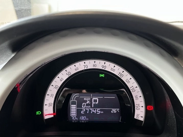 Image véhicule  Renault TWINGO (14)