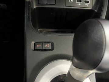 Image véhicule  Renault TWINGO (22)
