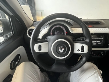 Image véhicule  Renault TWINGO (15)