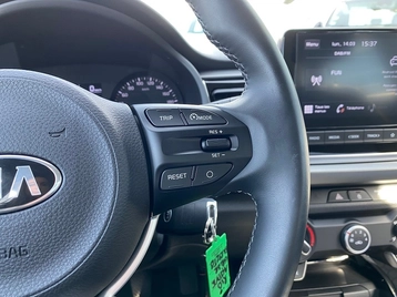 Image véhicule  Kia RIO (6)