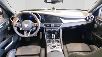 Image véhicule  Alfa Romeo GIULIA (12)