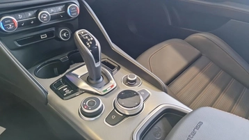 Image véhicule  Alfa Romeo GIULIA (10)