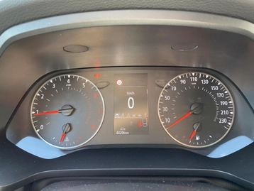 Image véhicule  Renault CAPTUR (10)