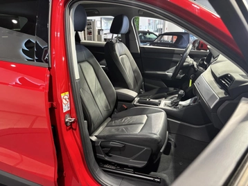 Image véhicule Audi Q3 (35) Image véhicule Audi Q3 (35)