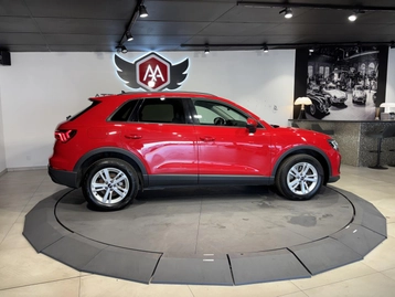 Image véhicule Audi Q3 (5) Image véhicule Audi Q3 (5)