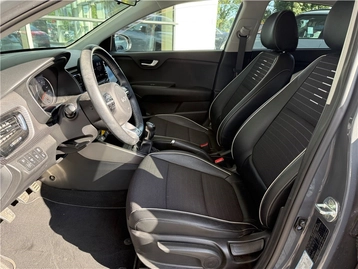 Image véhicule  Kia RIO (3)