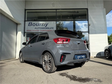Image véhicule  Kia RIO (2)