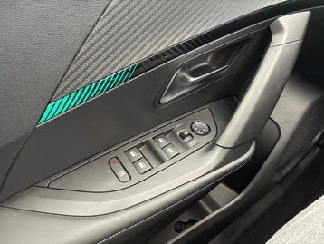 Image véhicule  Peugeot 2008 (12)