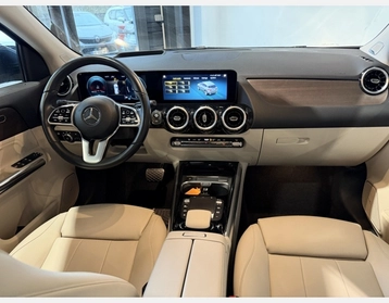 Image véhicule  Mercedes GLA (8)