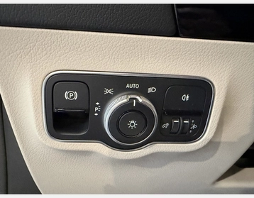 Image véhicule  Mercedes GLA (14)