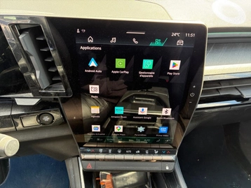 Image véhicule  Renault RAFALE (24)