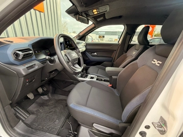 Image véhicule  Dacia DUSTER (13)