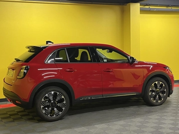 Image véhicule Fiat FIAT 600 (26) Image véhicule Fiat FIAT 600 (26)