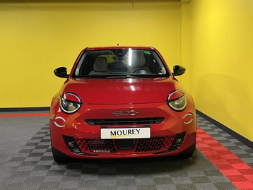 Image véhicule Fiat FIAT 600 (24) Image véhicule Fiat FIAT 600 (24)