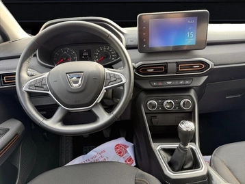 Image véhicule  Dacia SANDERO (16)