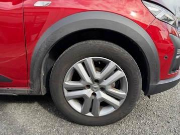 Image véhicule  Dacia SANDERO (8)