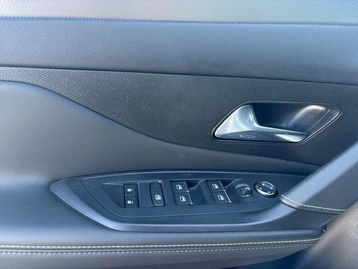 Image véhicule  Peugeot 408 (19)