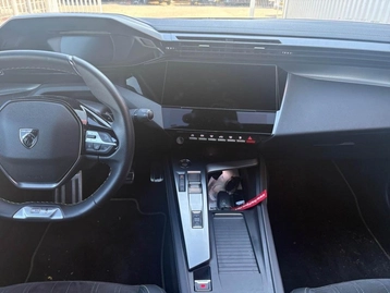 Image véhicule  Peugeot 408 (8)