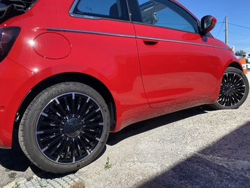 Image véhicule  Fiat 500C (3)