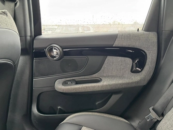 Image véhicule Mini COUNTRYMAN (38) Image véhicule Mini COUNTRYMAN (38)