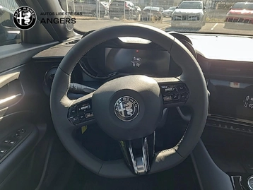Image véhicule  Alfa Romeo JUNIOR (14)
