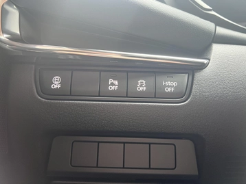 Image véhicule  Mazda MAZDA 3 (25)