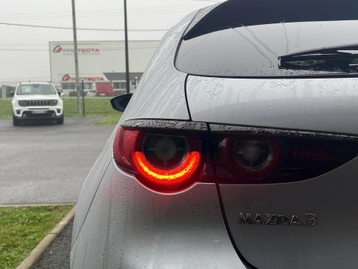 Image véhicule  Mazda MAZDA 3 (8)