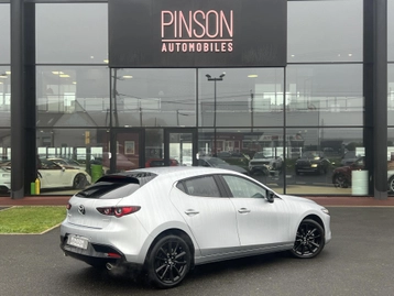 Image véhicule  Mazda MAZDA 3 (3)