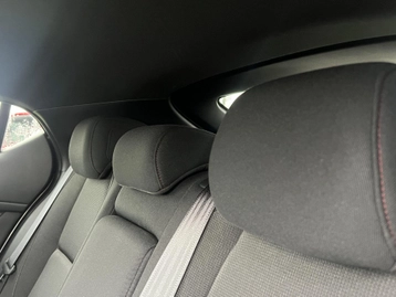 Image véhicule  Mazda MAZDA 3 (18)