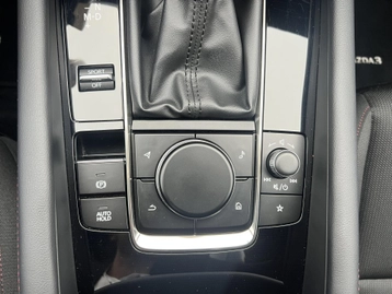 Image véhicule  Mazda MAZDA 3 (43)