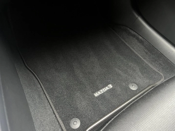 Image véhicule  Mazda MAZDA 3 (48)