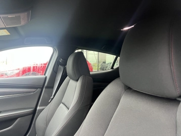 Image véhicule  Mazda MAZDA 3 (24)