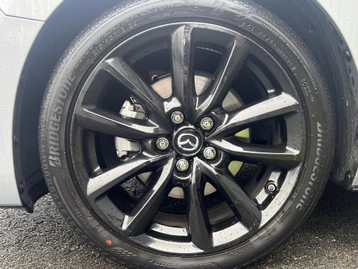 Image véhicule  Mazda MAZDA 3 (12)