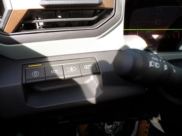 Image véhicule  Dacia BIGSTER (15)