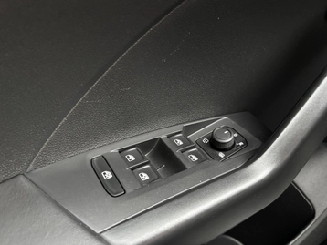 Image véhicule  Volkswagen T-CROSS (27)