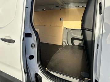 Image véhicule  Toyota PROACE (24)