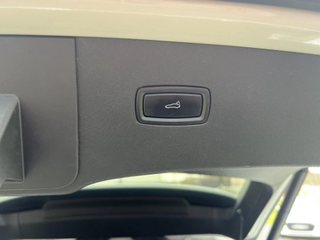 Image véhicule  Porsche Cayenne COUPE (58)